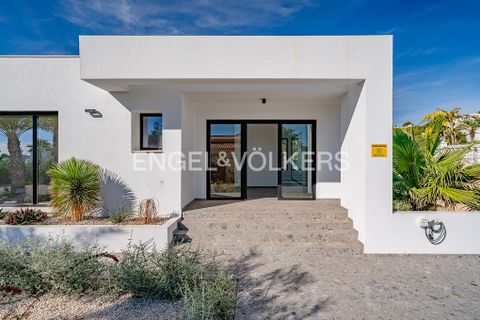 Villa i Benitachell, Alicante, Benitachell - € 2.250.000 | Ref: W-046U53 - foto 2
